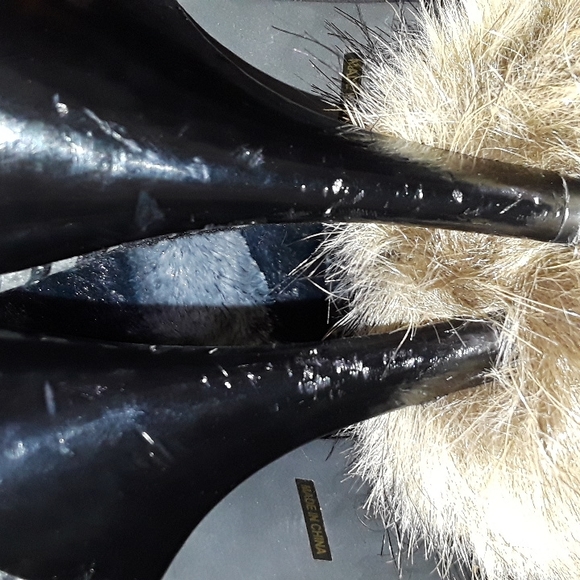 Anne Michelle Sucess Silver Zebra Print Pumps - Picture 6 of 7